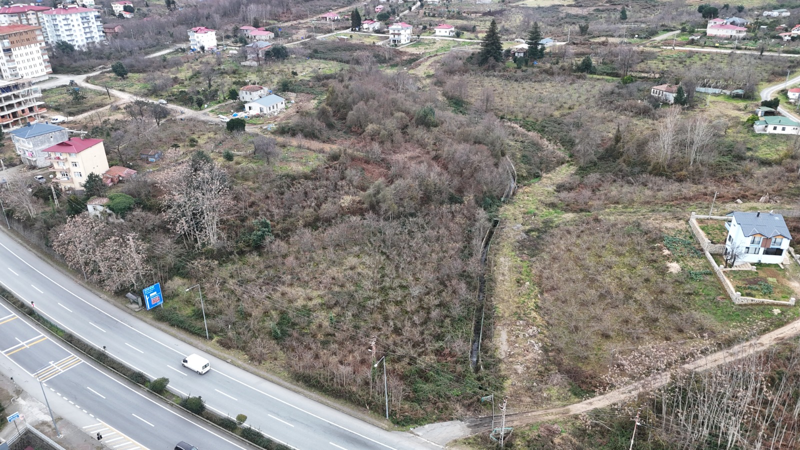 MABEL'DEN / ADACIK MH/ANAYOL CEPHELİ İMARLI ARSA